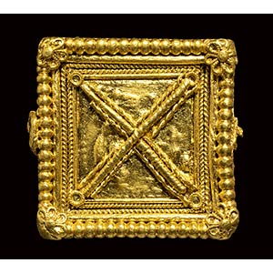 A greek gold ornamental plaque. 4th century ... 