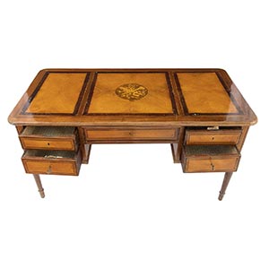 French walnut desk - early 20th ... 