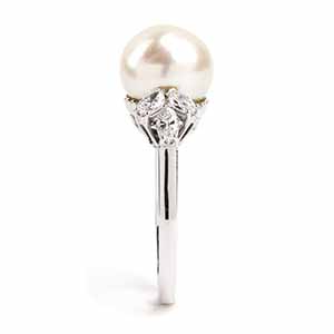 Pearl diamond gold ring  18k white ... 