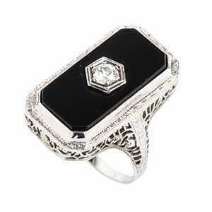 Gold diamond onix ring   18k white gold, ... 