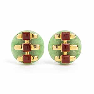Gold earrings with jade and ... 