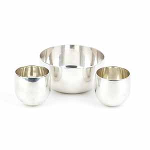 Italian silver bowl and two boat glasses -  ... 