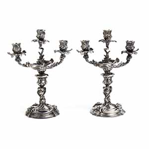 Coppia di candelabri italiani in argento - ... 