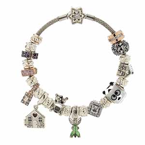 Sterling silver charms bracelet - mark of ... 