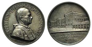 Papal, Pio XI (1922-1939). AR Medal 1932 ... 