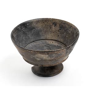 Etruscan bucchero Cup; late 7th - ... 