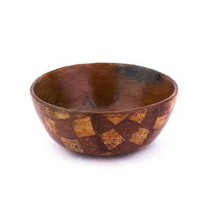 Pre-Columbian chessboard-pattern bowl, Costa ... 