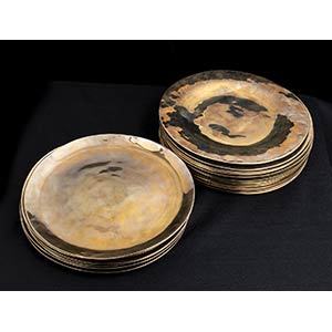 Lot of plates in gilded metal Gilded medal, ... 