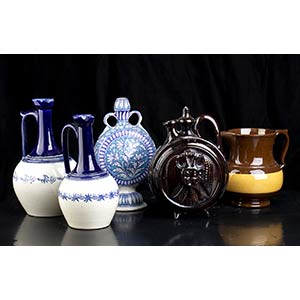 Lot of 5 bottles and carafes Terracotta, 20 ... 