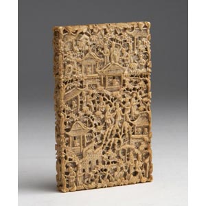 A carved ivory card holder - China, 19th ... 