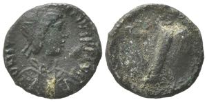 Justinian I (527-565). Æ 5 Nummi (15mm, ... 
