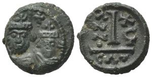 Heraclius (610-641). Æ 10 Nummi (14mm, ... 