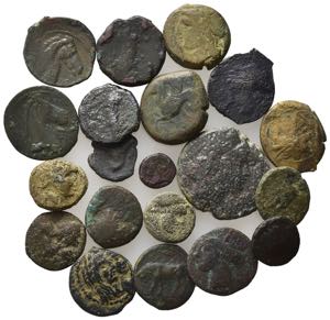 Lot of 20 Greek Æ coins, to be catalog. Lot ... 