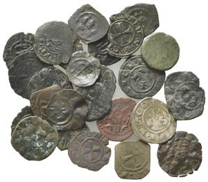 Lot of 25 Æ and BI Medieval coins, to be ... 