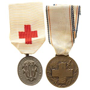 FRANCELot of two French Red Cross Medals
of ... 