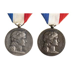 FRANCE 1819 - 1893A Lot of Two Medals, One ... 