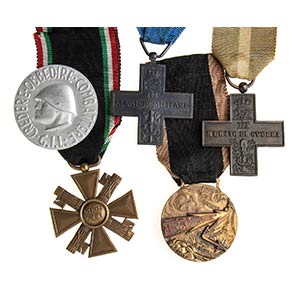 ITALY, KINGDOMLot of Four Medals And a ... 