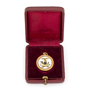 ITALY, KINGDOMMedal in gold and enamels of ... 