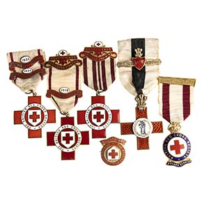UNITED KINGDOMLot of Five Medals And a ... 
