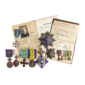 ROMANIA, REIGNLot of Decorations, Medals And ... 