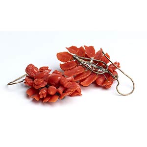 Mediterranean coral gold earrings ... 