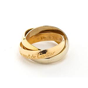 Three colours of gold crossed rings model ... 