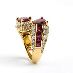 Ruby diamond contrarie motif band ... 