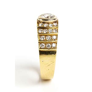 Diamonds gold band ring18k yellow ... 