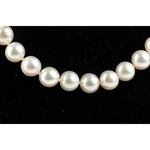 Collana di perle coltivate, ... 