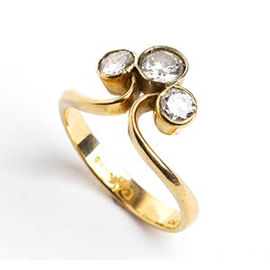 Diamond gold ring18k yellow gold, set with ... 