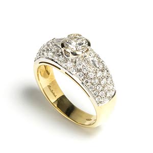 Diamond gold ring - mark of SALVINI 18k ... 