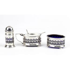 English sterling silver Salt, Pepper and ... 