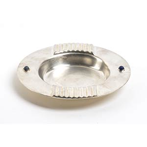 Metal ashtray - CARTIERcircular in shape ... 