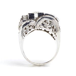 Art Deco platinum diamond ring - ... 
