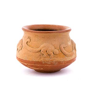 A CERAMIC OLLA WITH A DECORATION OF RELIEF ... 