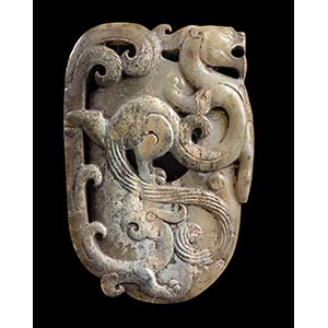 A JADE SMALL PLAQUE WITH CHILONGChina8,5 x ... 