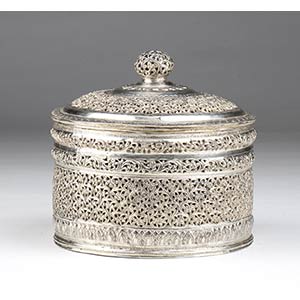 Round silver box - Burma, 19th century of ... 