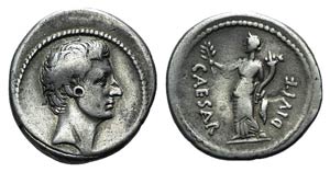 Augustus (27 BC-AD 14). AR Denarius (20mm, ... 