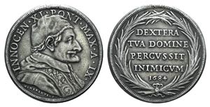 Papal, Innocenzo XI (1676-1689). AR Piastra ... 