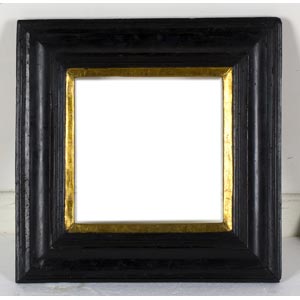 Gold and ebonised wooden frameCornice in ... 