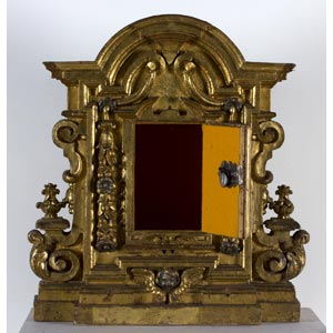 Gold wooden tabernacle ... 