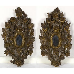 Pair of gold woode wall mirrorsCoppia di ... 