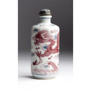 Painted porcelain snuff bottle;XIX Century; ... 