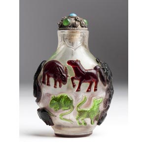 Overlay glass snuff bottle;XIX Century; 7,6 ... 