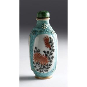 Painted porcelain snuff bottle;XX Century; 6 ... 