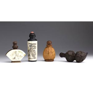 Four snuff bottles;XX century; 6 - 8 cm; 