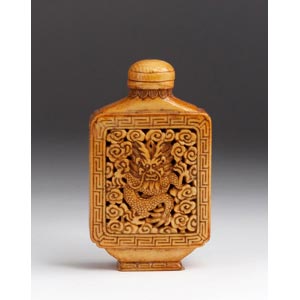 Carved dragon, Ivory snuff bottle;XX ... 