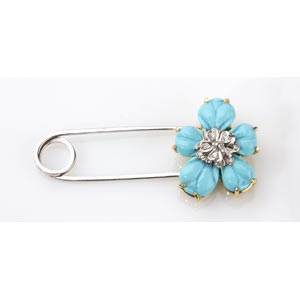 FLORAL DIAMOND BROOCH - PEREZ COLLECTION; ... 