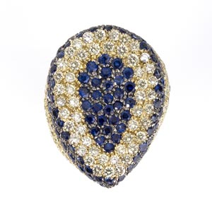 SAPPHIRE AND DIAMOND GOLD RING; ... 