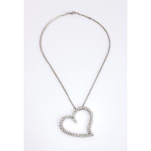 DIAMOND NECKLACE ; shaped as a heart with ... 